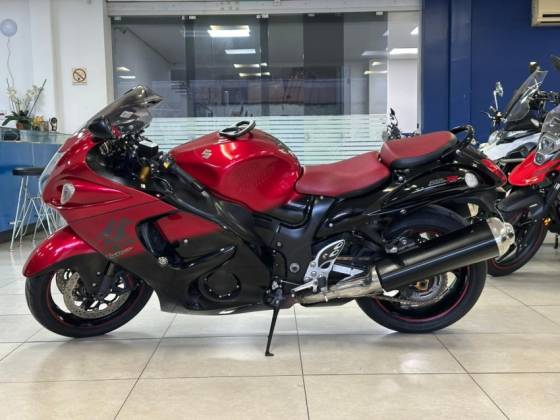 SUZUKI GSX 1300RAZ HAYABUSA 